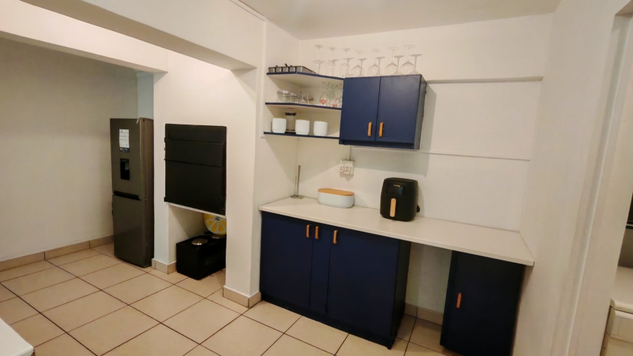 5 Bedroom Property for Sale in Twee Kuilen Western Cape